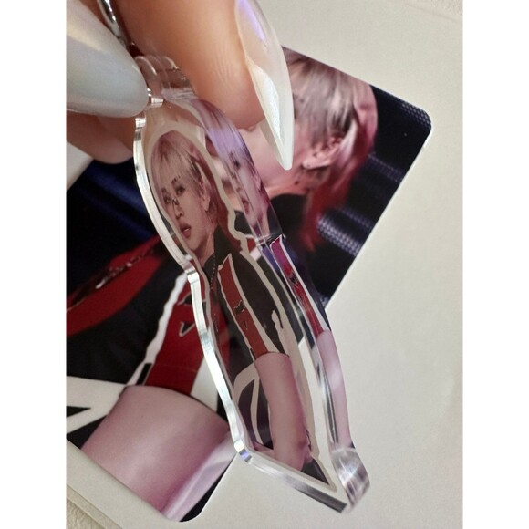 Bang Chan Stray Kids Keychain Karma Bias Idol Kpop Skz - Picture 3 of 3